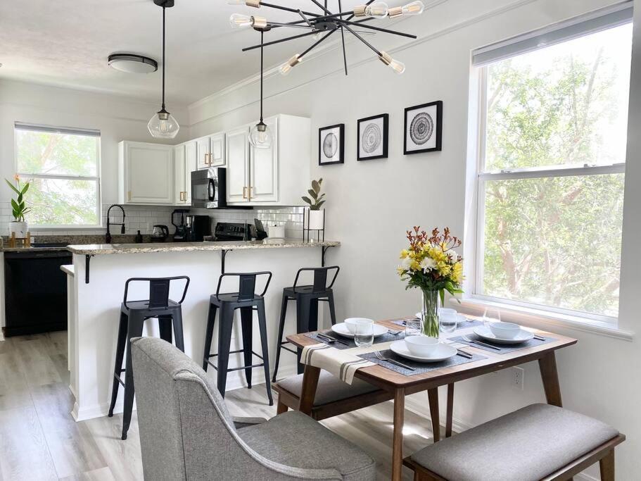 Sanctuary Gainesville Bright 2 Bedroom King Condo 外观 照片