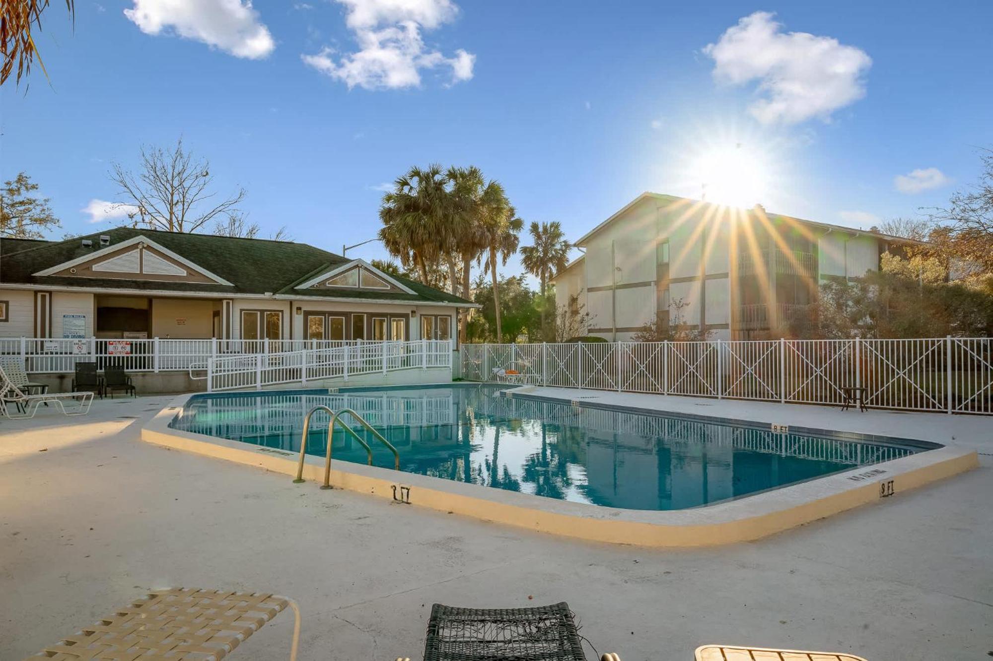 Sanctuary Gainesville Bright 2 Bedroom King Condo 外观 照片